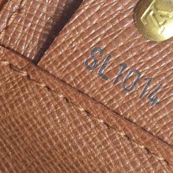 Authentic Louis Vuitton Musette Salsa GM Messengar Bag - Picture 10 of 12